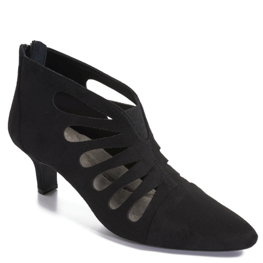 *BRAND NEW*sage Shootie sz 8